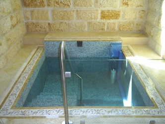 Mei Menachem Mikvah